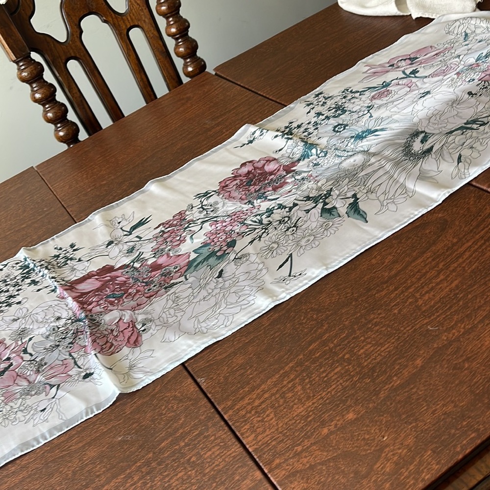 Vince Camuto long Ivory Floral Scarf